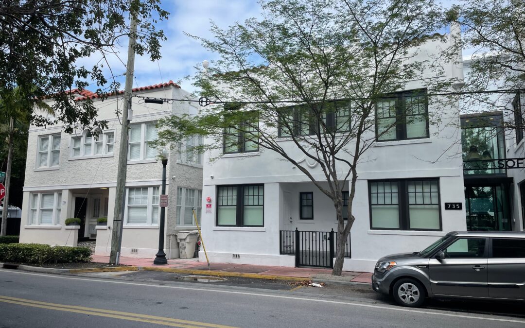 Rental Apartment Building in Miami Beach